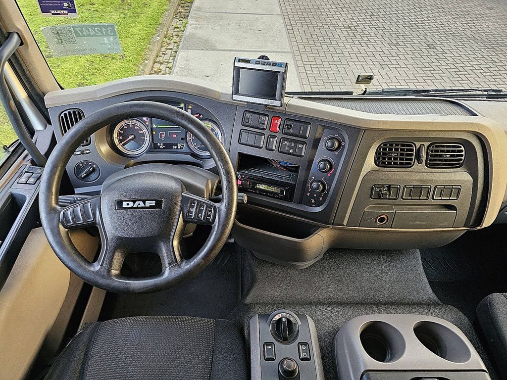 DAF LF 280 16t thermoking lift