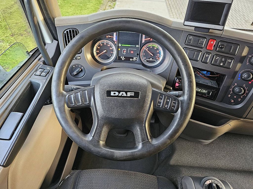 DAF LF 280 16t thermoking lift