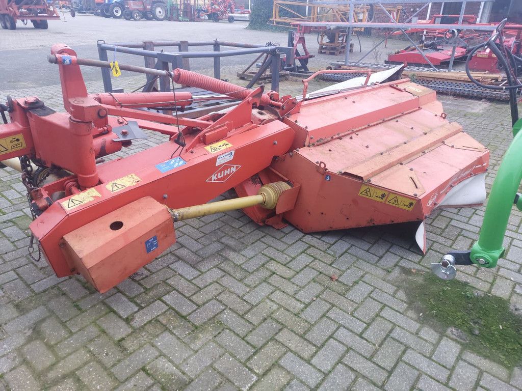 Kuhn FC 240P