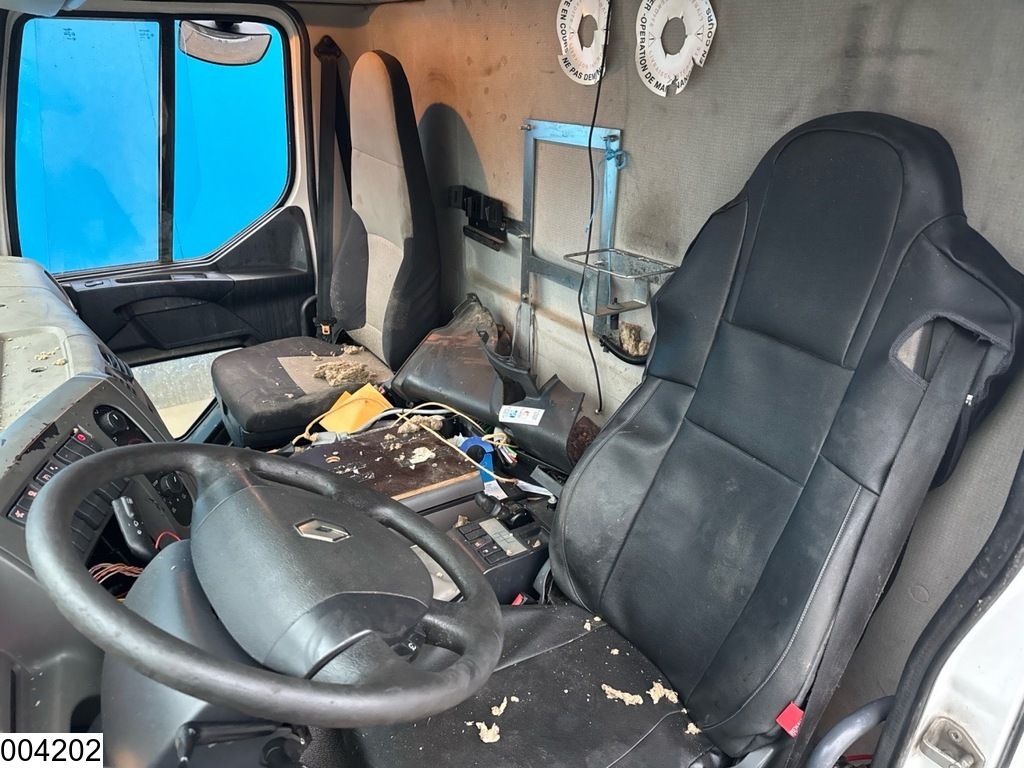 Renault Premium 280 Dxi Telma, Manual transmission