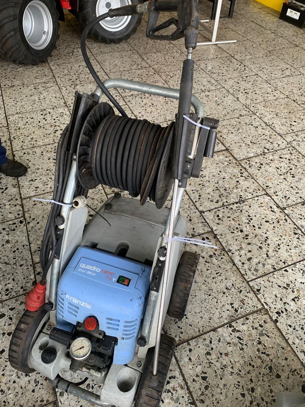 Merkloos Hogedrukreiniger Quadro 1200TST