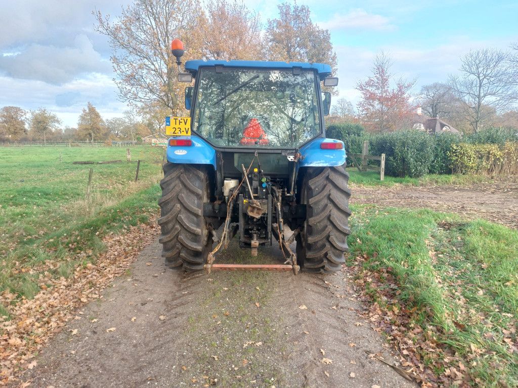 New Holland TL 90