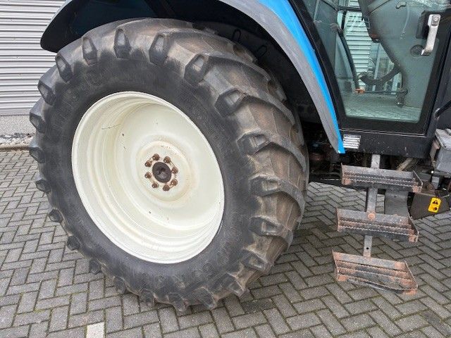 New Holland TM 8160