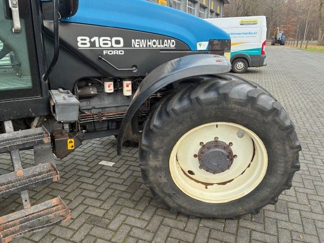 New Holland TM 8160