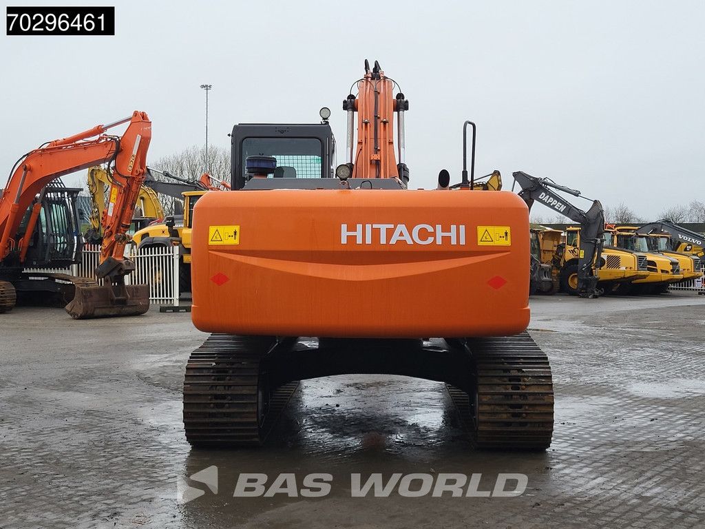 Hitachi ZX220 LC-5G