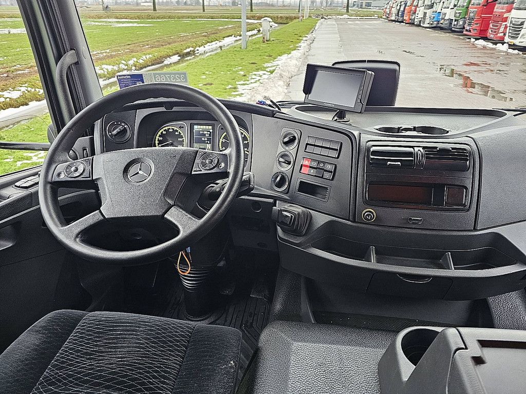 MERCEDES-BENZ ATEGO 1324