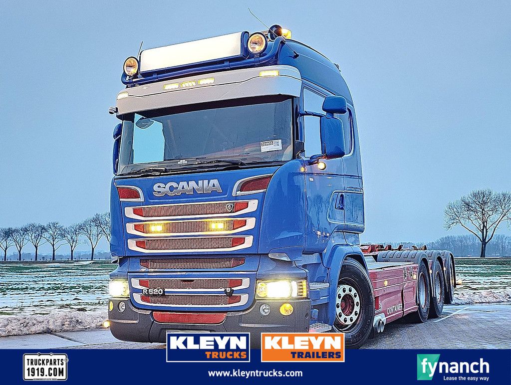 SCANIA R520 8x4*4 v8 retarder