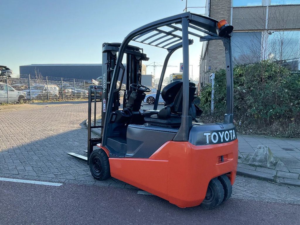Toyota 8FBE16T 1600KG 4.30METER HEFTRUCK