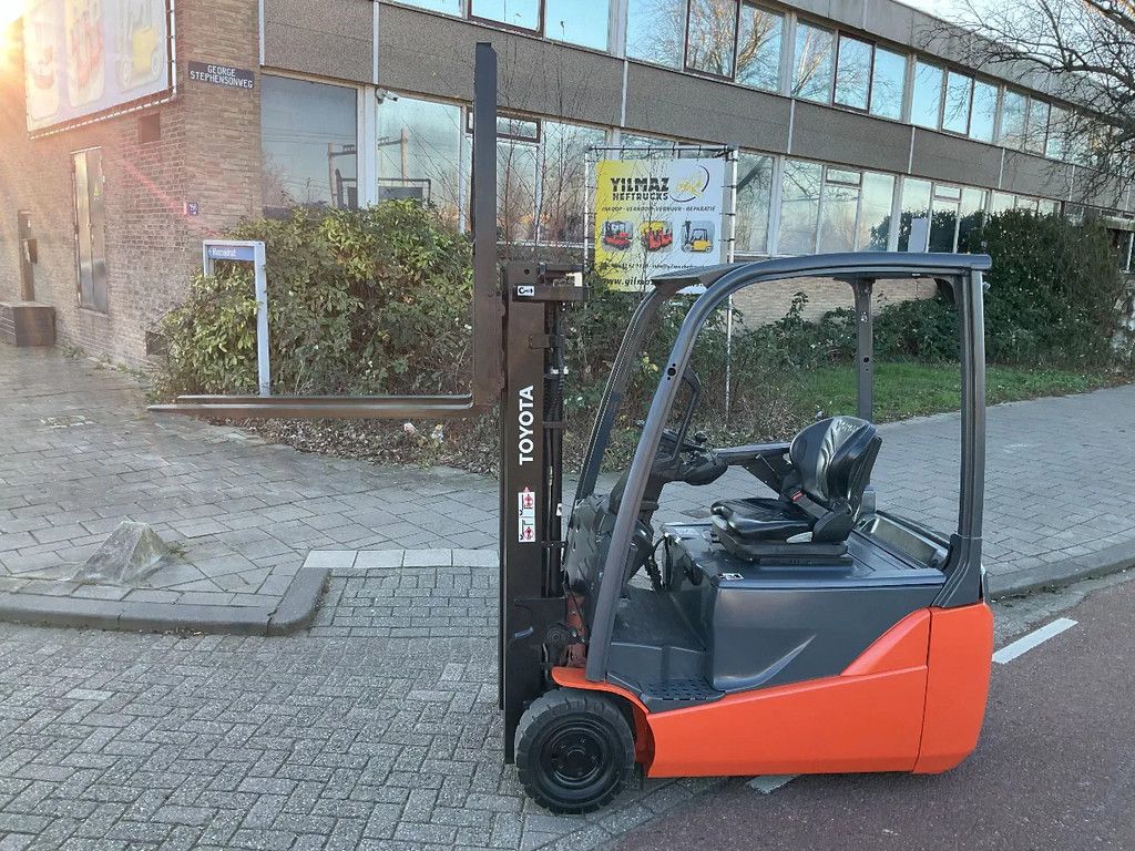 Toyota 8FBE16T 1600KG 4.30METER HEFTRUCK