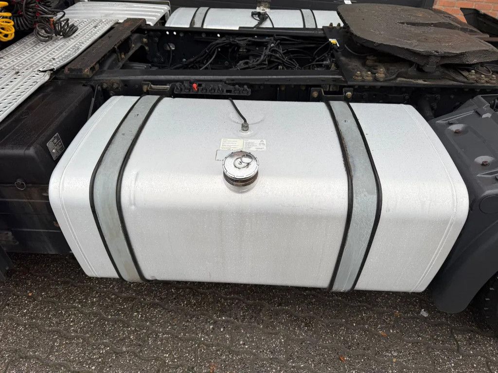 MAN TGX 18.420 XXL Lowdeck Standairco 2x tank 626.025KM! Smarttacho 2 NL Truck