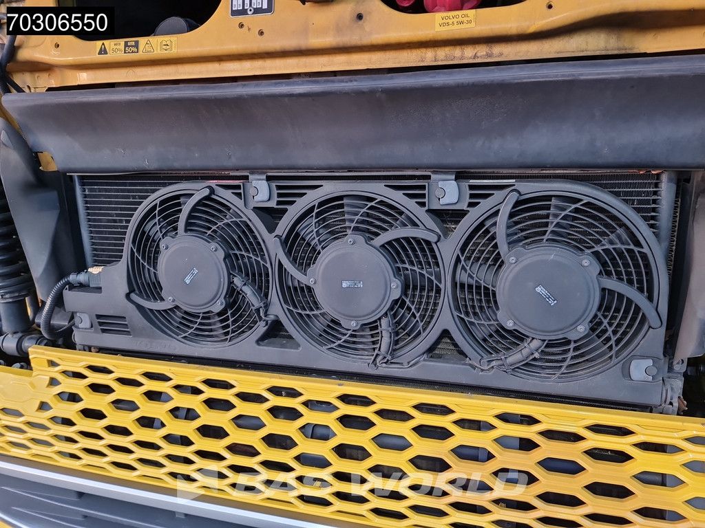 Volvo FH 460 6X2 LNG Engine! curtainside combination Sliding roof Automatic VEB+ Euro 6