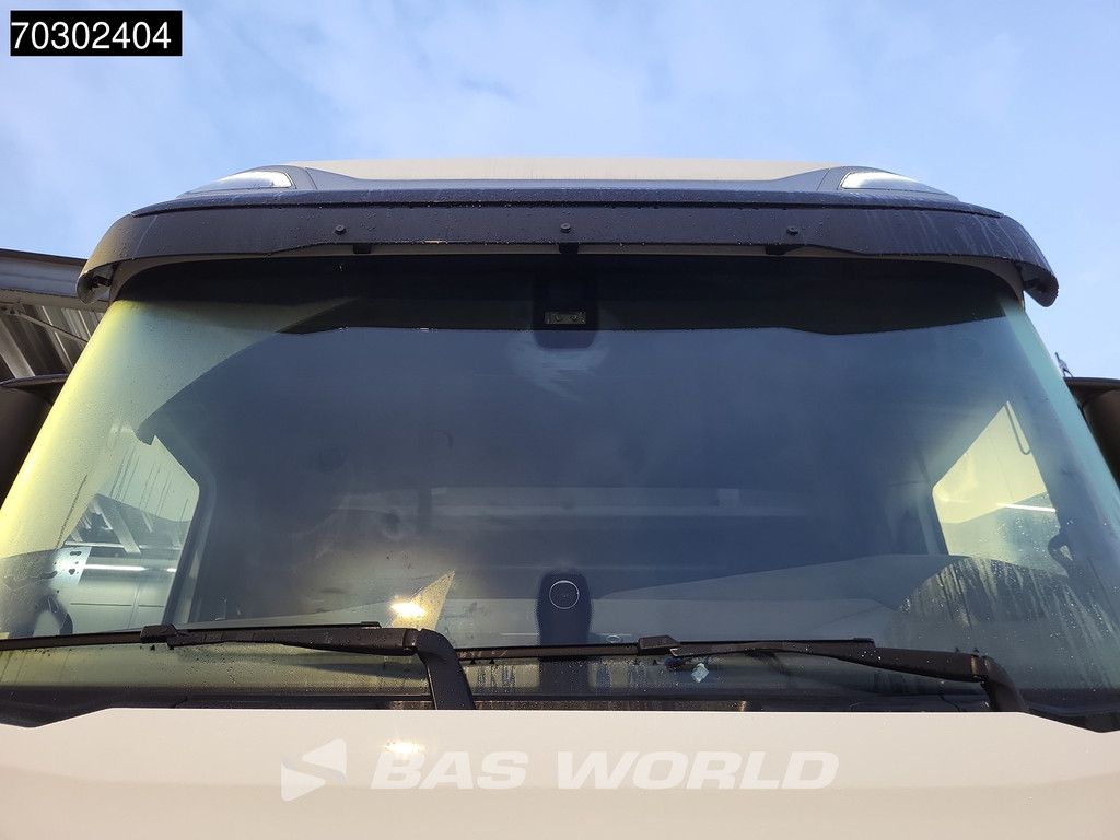 DAF XG 530 6X2 NEW! 2xTanks Lift+Lenkachse Standklima LED