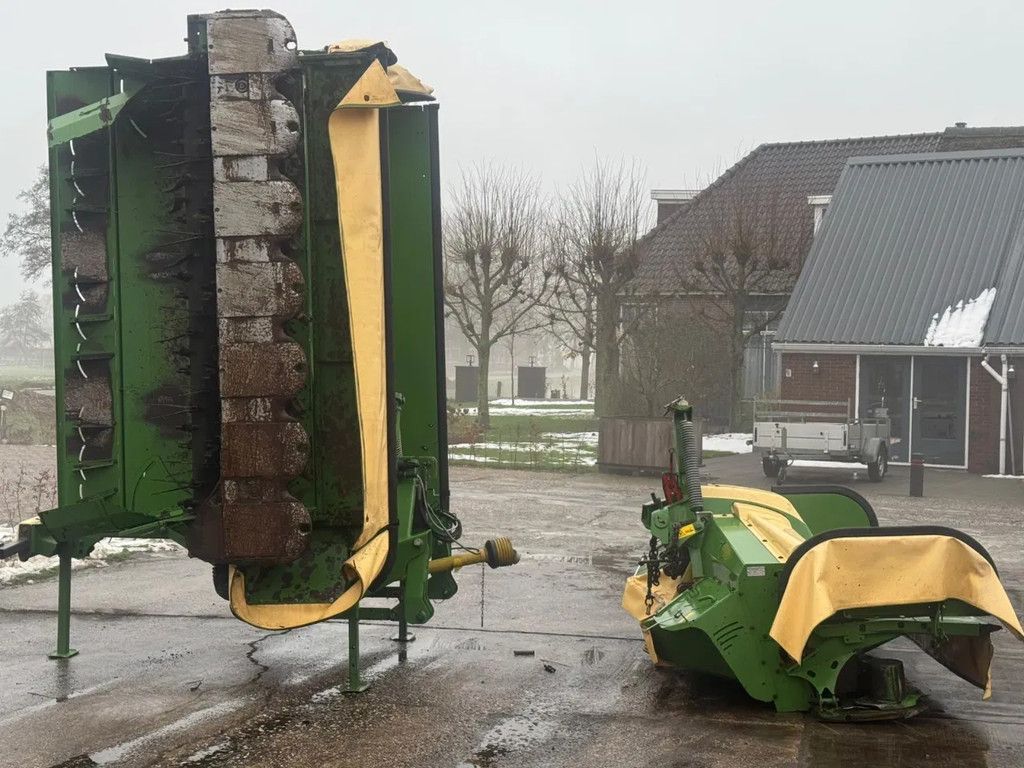 Krone Easycut B 870 CV & 320 CV schijvenmaaier triple maaier