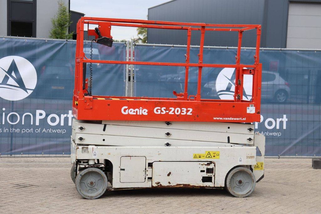 Scherenbühne Genie GS-2032 Elektrisch 8m 2013