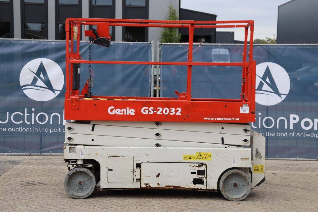 Scherenbühne Genie GS-2032 Elektrisch 8m 2013
