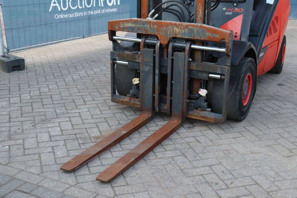 Forklift Linde H30D-02 Diesel 3000kg 2014