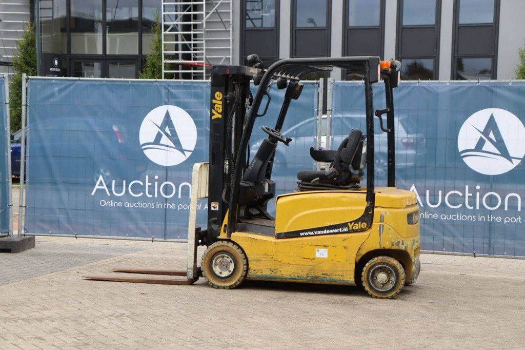 Forklift Yale ERP16VF Electric 1570kg 4.6m 2016
