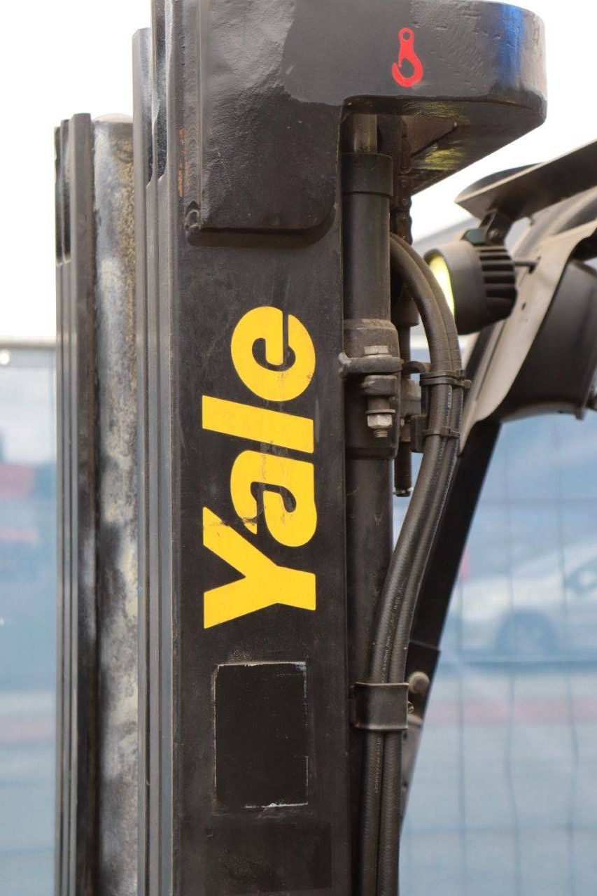 Forklift Yale ERP16VF Electric 1570kg 4.6m 2016