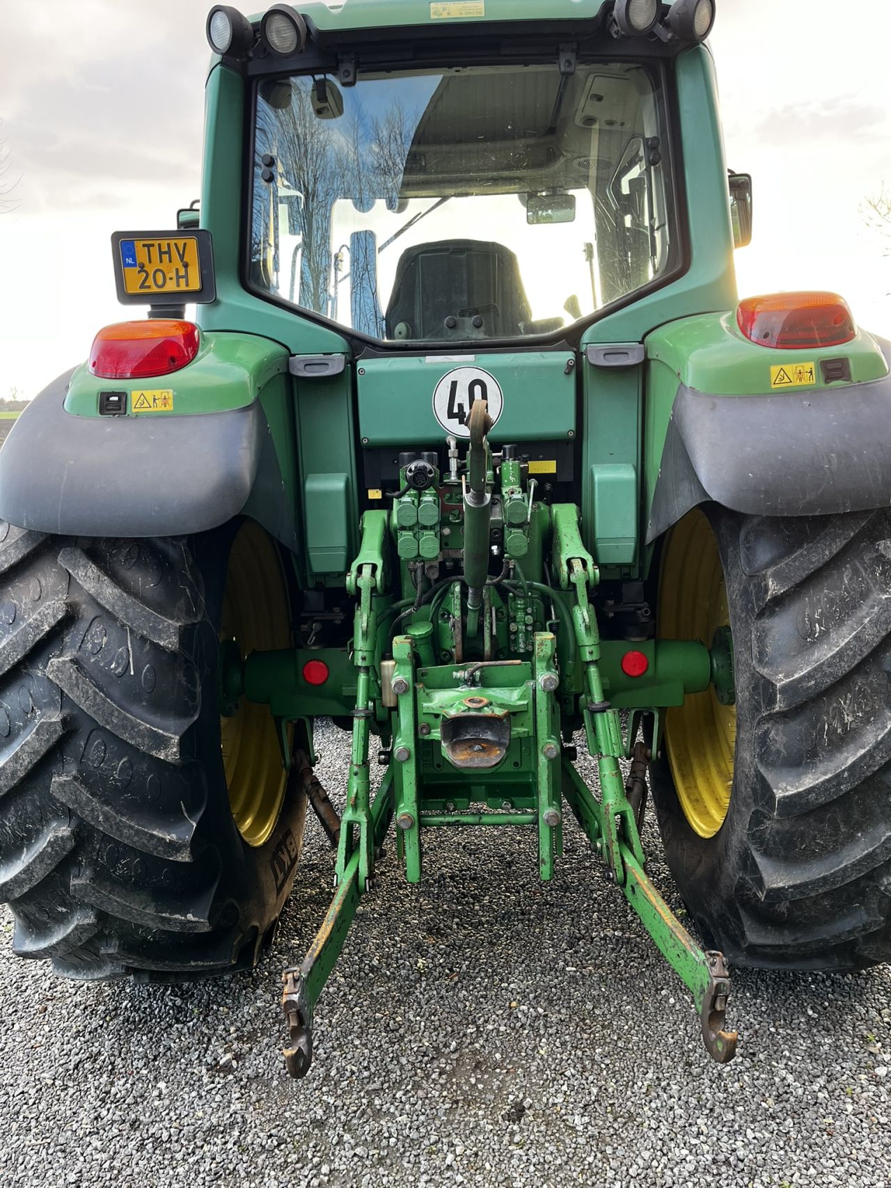John Deere 6120