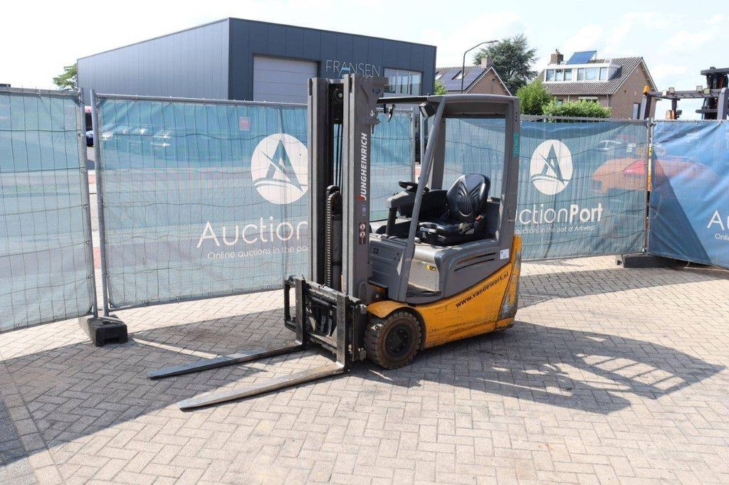 Gabelstapler Jungheinrich EFG215 Elektro 1500 kg 4,5 m 2016