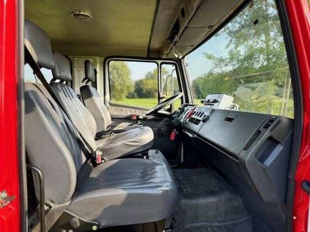 Feuerwehrfahrzeug Mercedes-Benz 1124 Diesel 240 PS