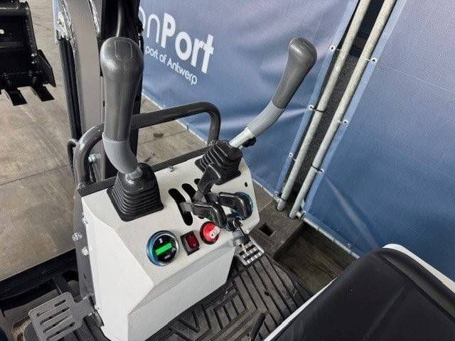 Mini Excavator EX600 Petrol 6.1kW 2025 New