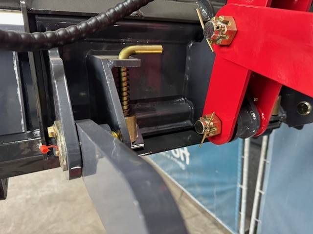 Kompaktlader Nuoman T330XL Rot Diesel 2025 Neu