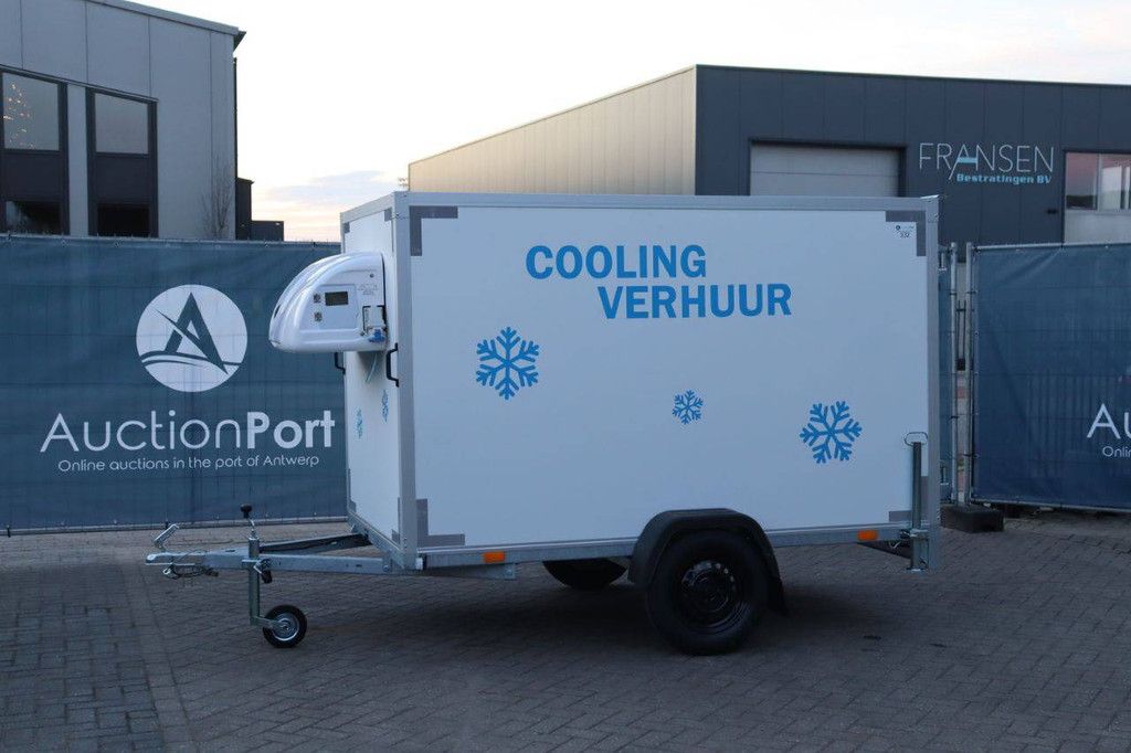 Geschlossener Kühlauflieger 260x150cm 2025 Neu