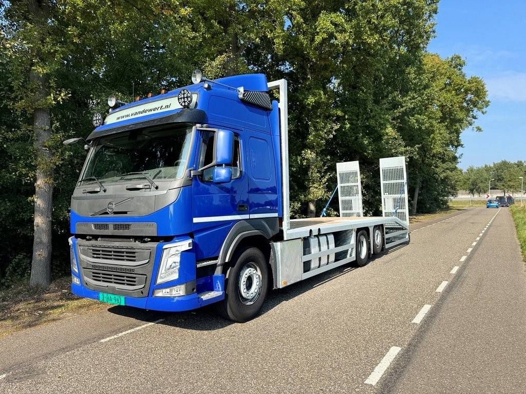 Maschinentransporter Volvo FM370 6x2 Diesel 2019