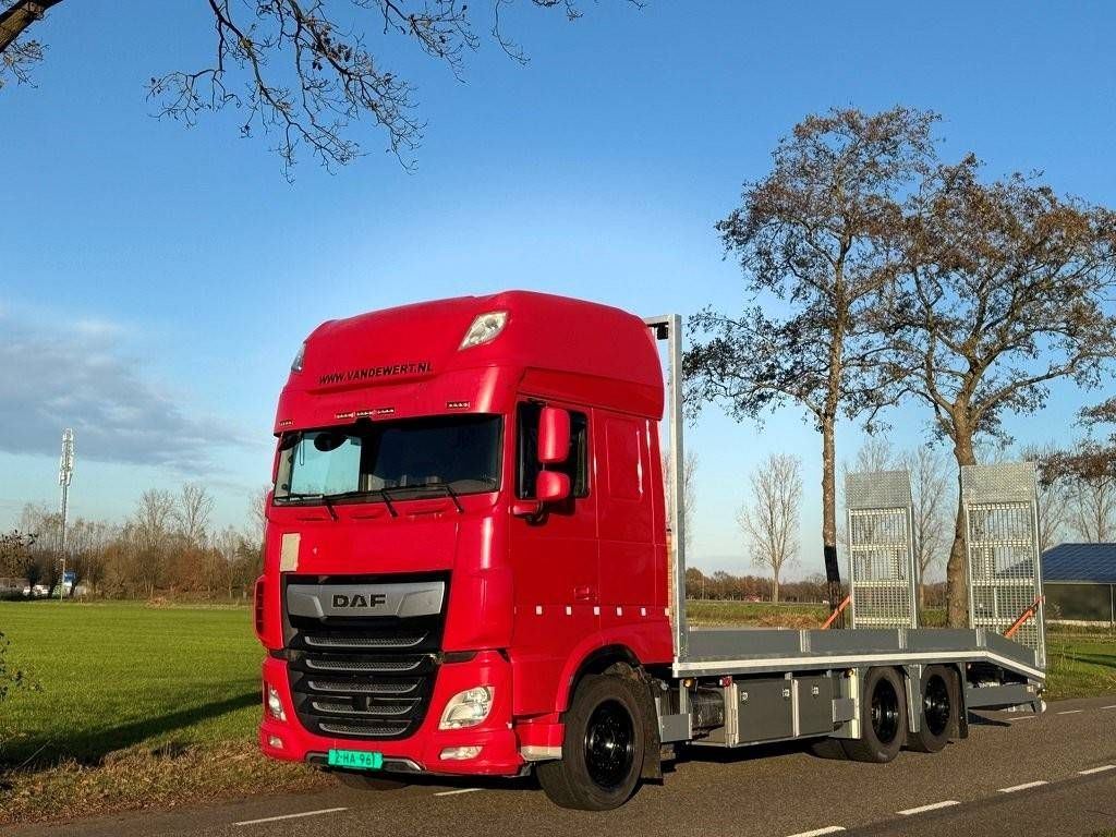 Machinetransporter DAF XF530 6x2 Diesel 2019
