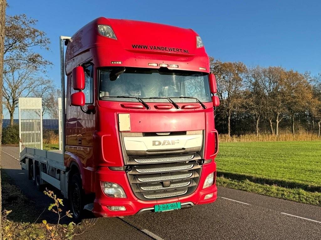 Machinetransporter DAF XF530 6x2 Diesel 2019