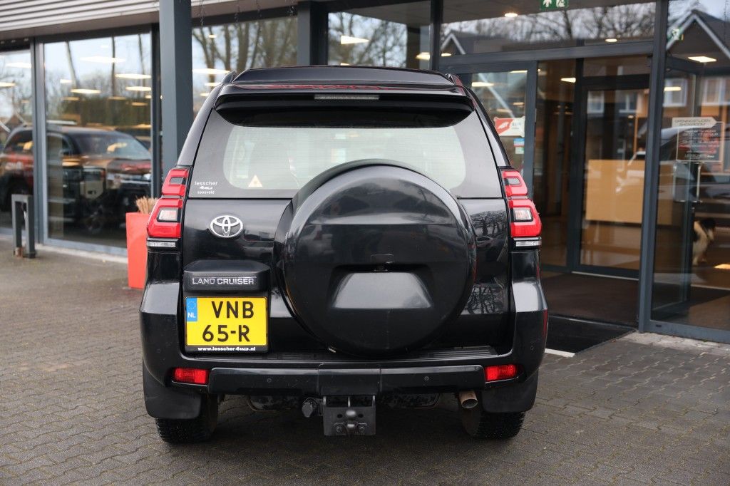 Toyota Landcruiser 150 2.8 D-4D 3DRS CHALLENGER A/T VAN