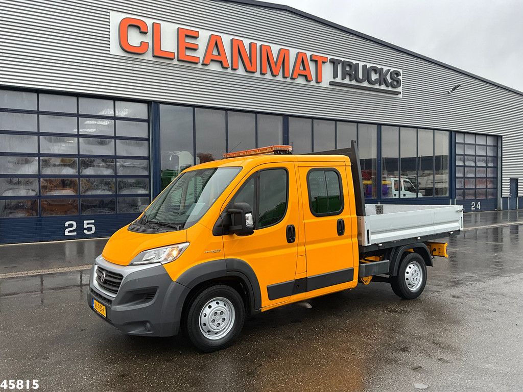 Fiat Ducato 35H 2.3 DC Dubbele cabine 7 zitplaatsen Just 132.857 km!