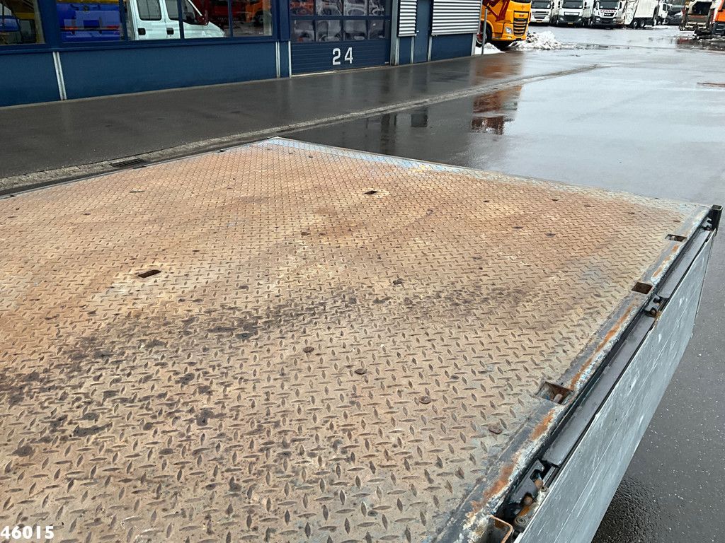 Mercedes-Benz ANTOS 1827 Euro 6 Hiab 14 Tonmeter laadkraan