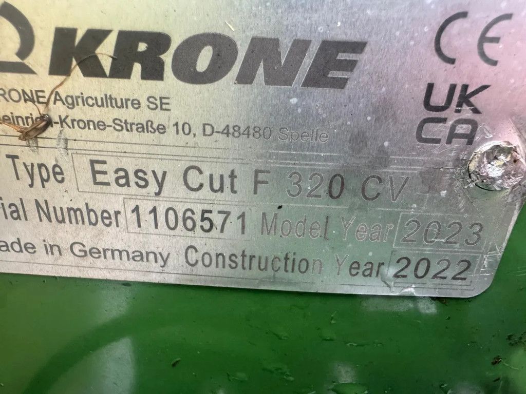 Krone B 880 CV + easy cut F 320 CV Triple maaier