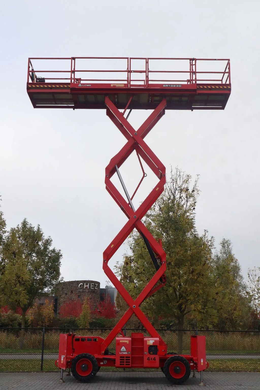 LGMG SR1023D | 12 METER | 1.100 KG