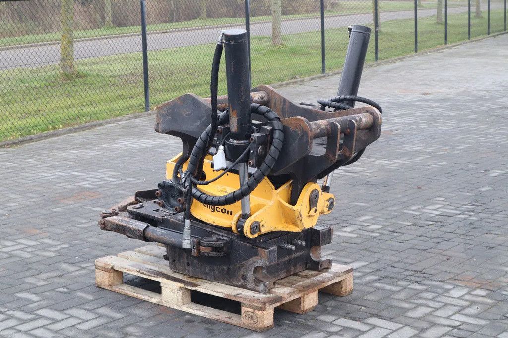 ENGCON S80 | KM80 | GRIPPER | AUX HYDR. | GOOD CONDITION