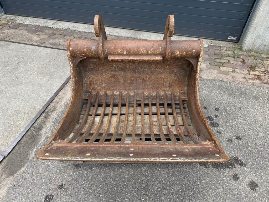 CW30 Skeleton bucket / Screening bucket / puinriek / sieblöffel 123cm wide