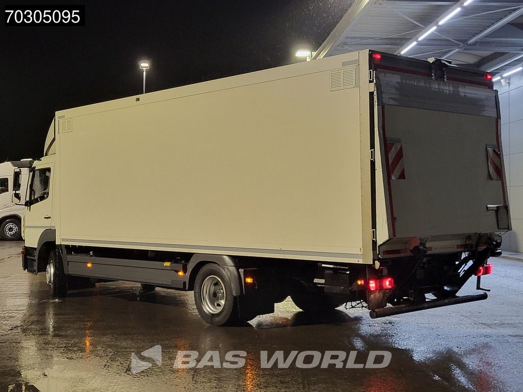 Mercedes Atego 1524 4X2 15tonner Automatic 6 Cylinder 1500kg Ladebordwand Euro 6