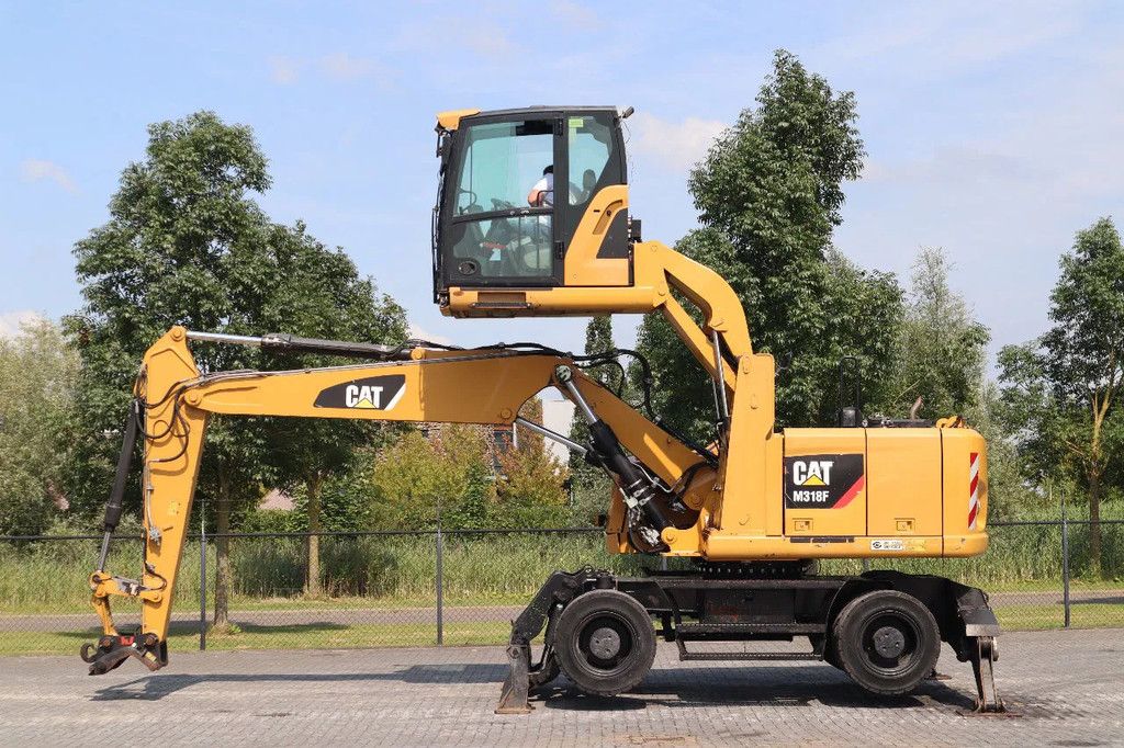 Caterpillar M318F | M 318 F | QUICK COUPLER | MATERIAL HANDLER | UMSCHLAG