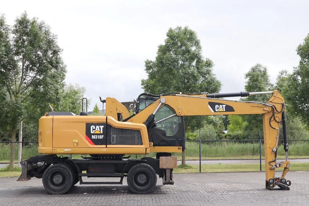 Caterpillar M318F | M 318 F | QUICK COUPLER | MATERIAL HANDLER | UMSCHLAG
