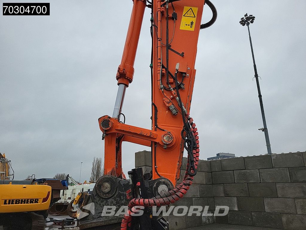 Hitachi ZX300 LC -6 Tiltrotator