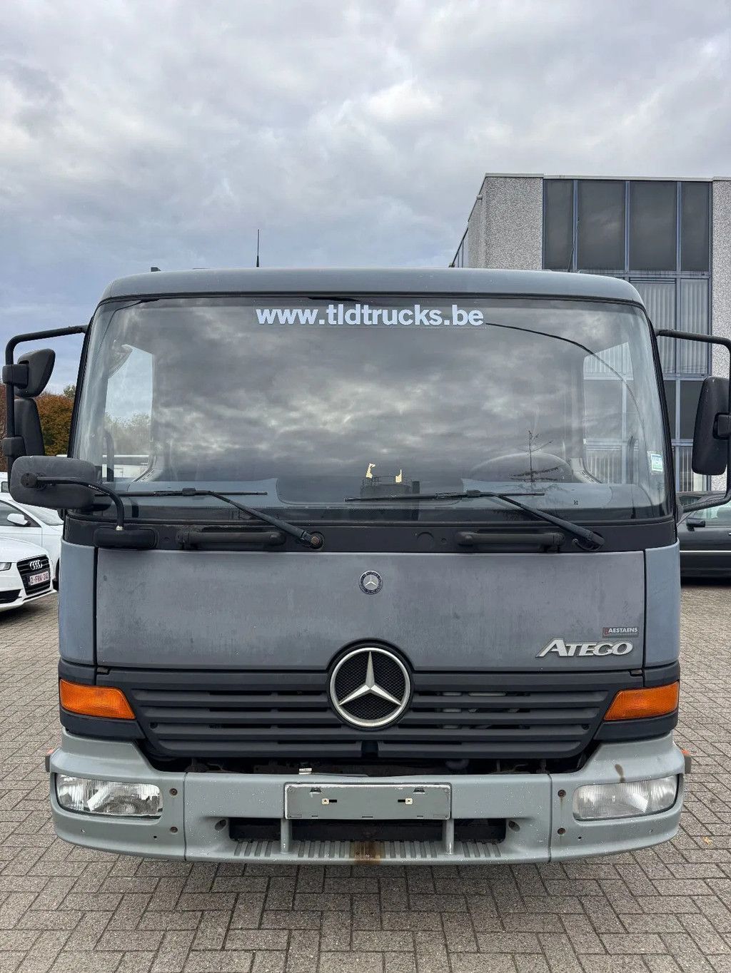 Mercedes-Benz Atego 817 **BELGIAN TRUCK-FULL STEEL SUSPENSION**