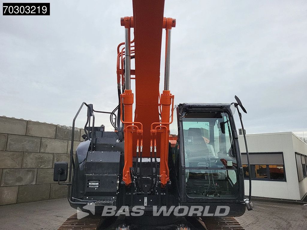 Hitachi ZX225 USLC -6