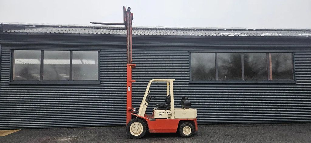 Datsun NISSAN PGF02 forklift