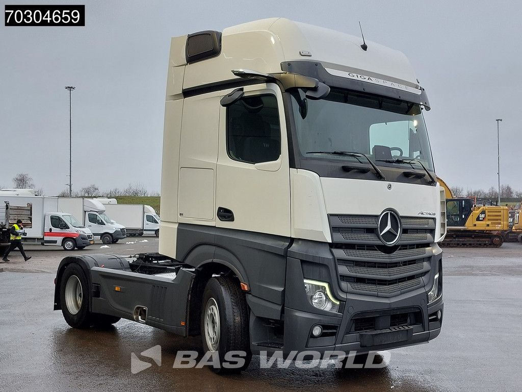 Mercedes Actros 1845 4X2 GigaSpace Retarder MirrorCam Navi Euro 6