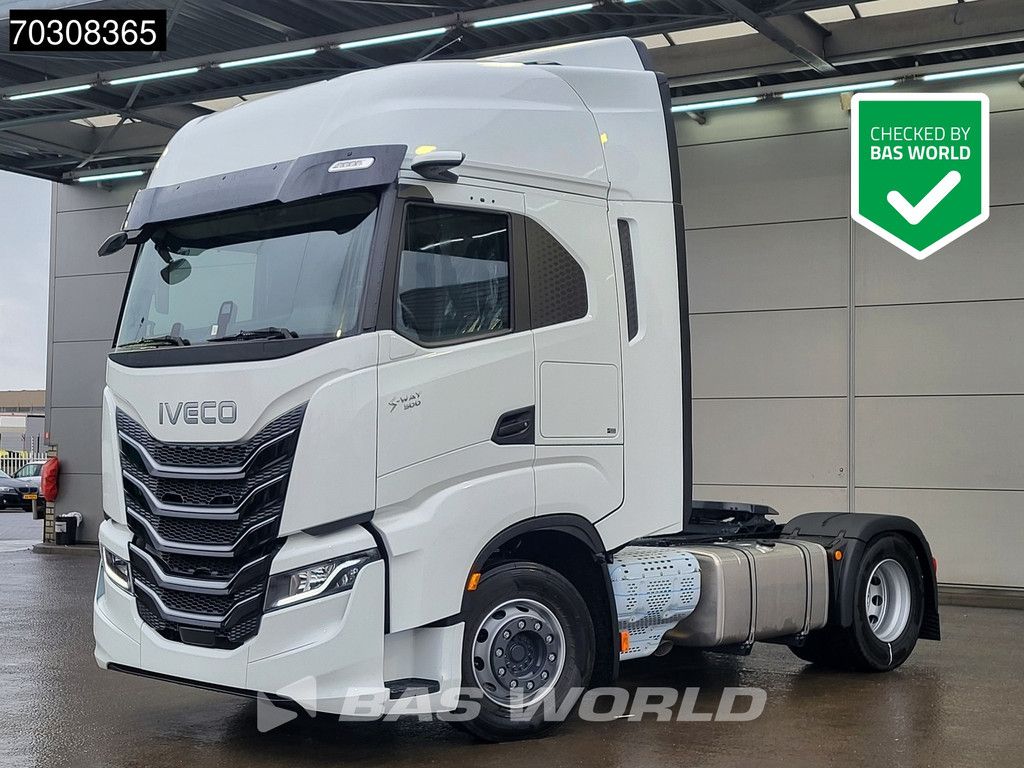 Iveco S-Way 500 4X2 NEW! Mega 2xTanks Standklima LED Navi