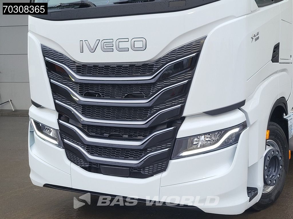 Iveco S-Way 500 4X2 NEW! Mega 2xTanks Standklima LED Navi