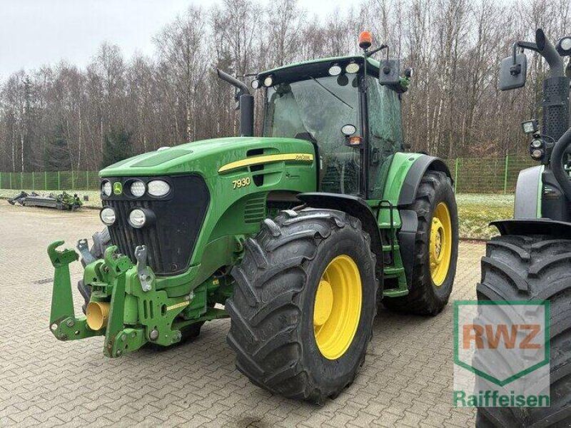 John Deere 7930