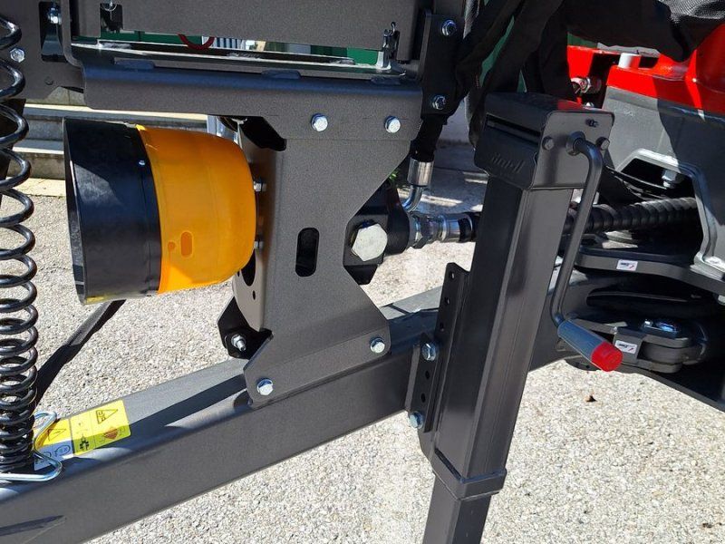 Krpan GP 8 DF mit Forstkran GD 7,6 K, hydr. Bremse